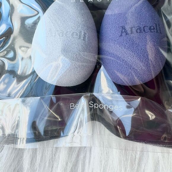 Bella Sponge Two Pack by Araceli Beauty, Makeup Blender Set New in Package - Picture 6 of 6